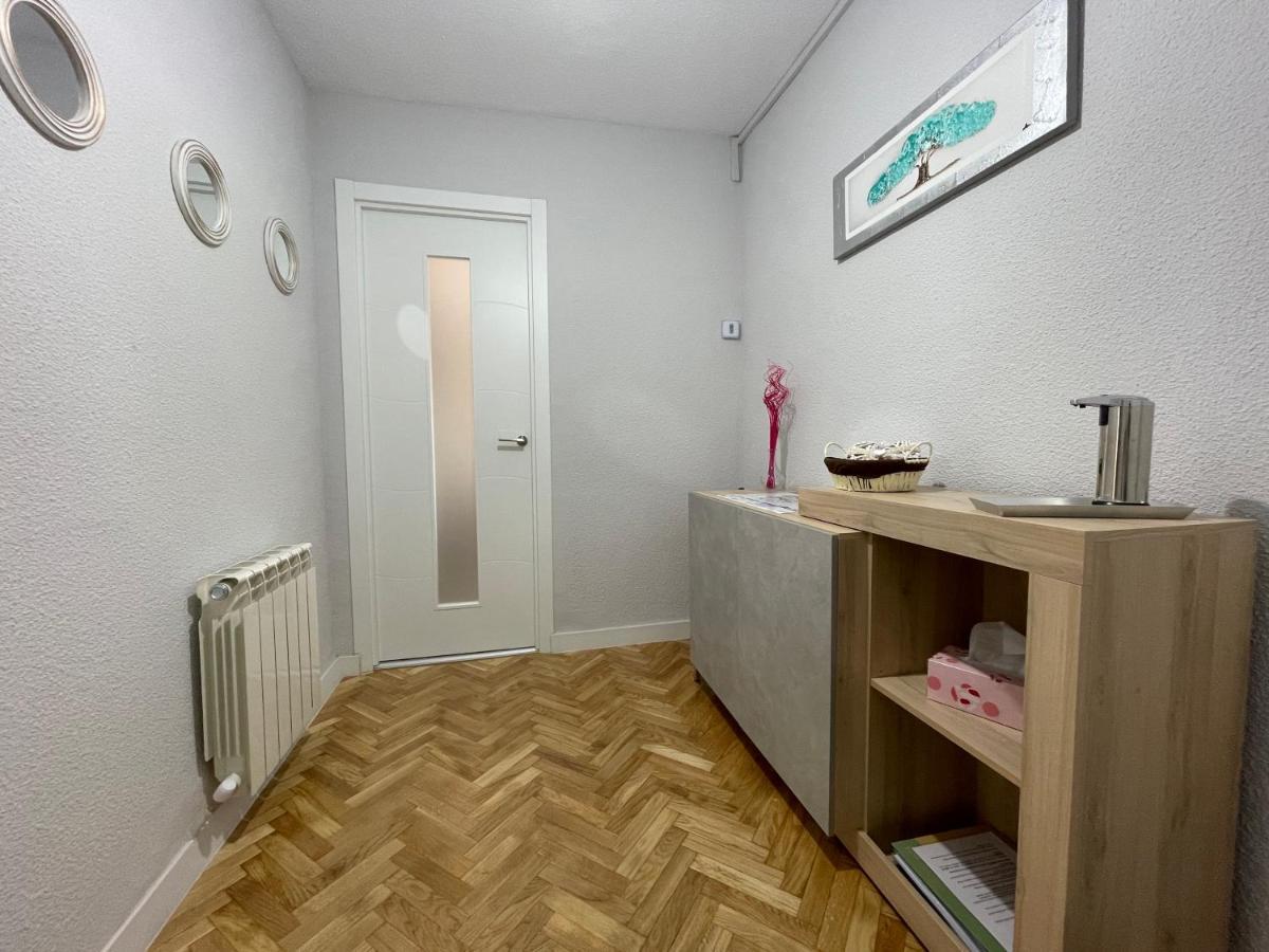 Vut Las Almenas Ávila Exteriér fotografie
